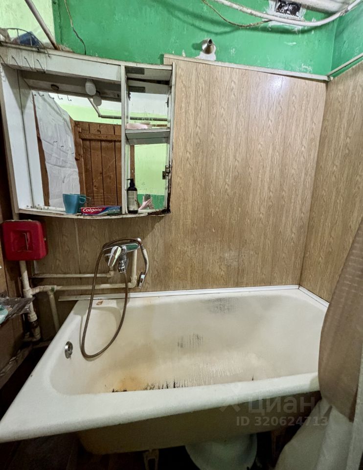 Продажа комнаты улица Михайлова, 12В