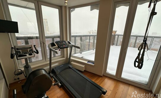 Продажа 5-комн квартиры на вторичном рынке улица Дыбенко,  д. 16 к1