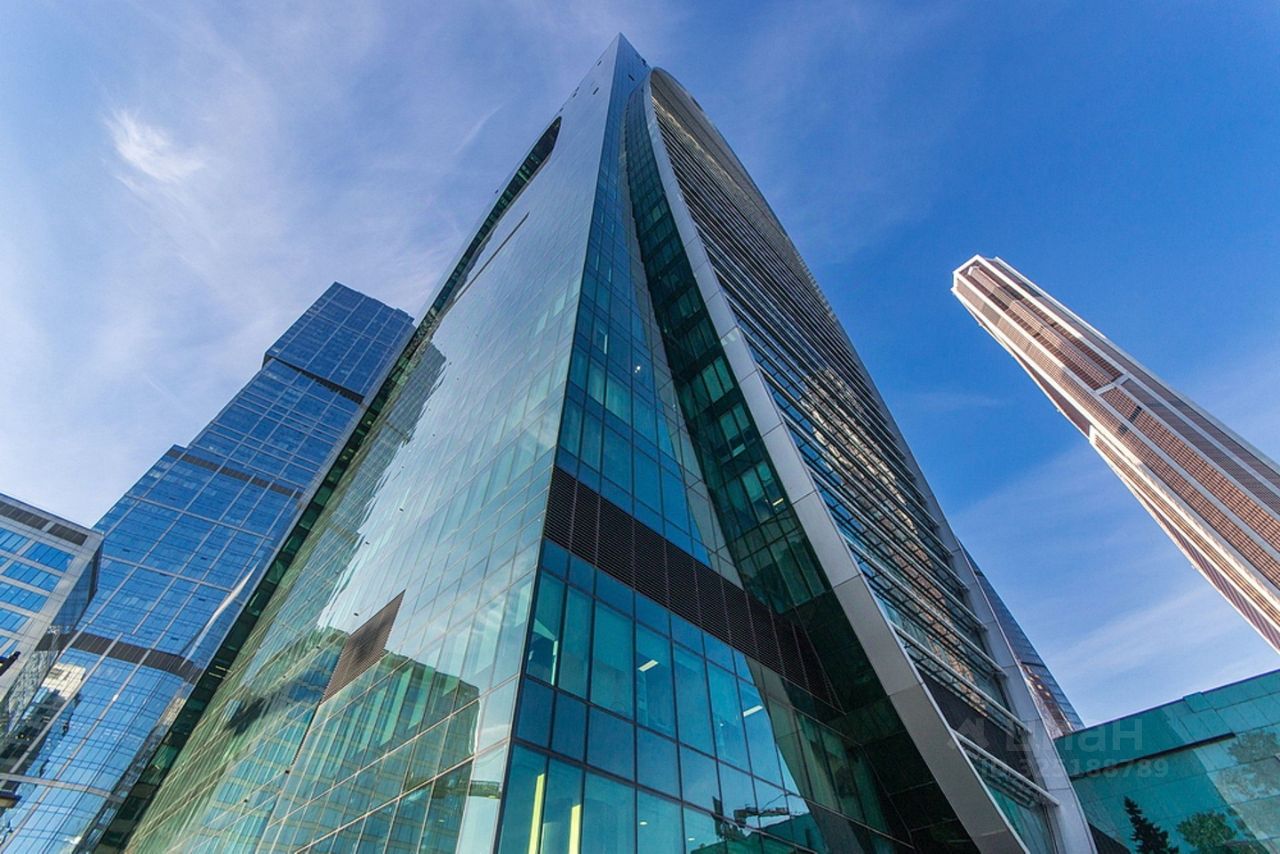 Продажа 4-комн квартиры на вторичном рынке набережная Пресненская, 6с2