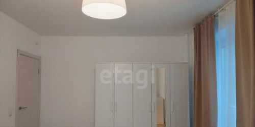 1-комн квартира Ельнинская улица,  д. 19