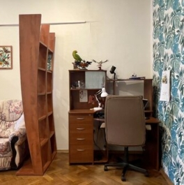 Продажа 3-комн квартиры на вторичном рынке Шарикоподшипниковская улица,  д. 40