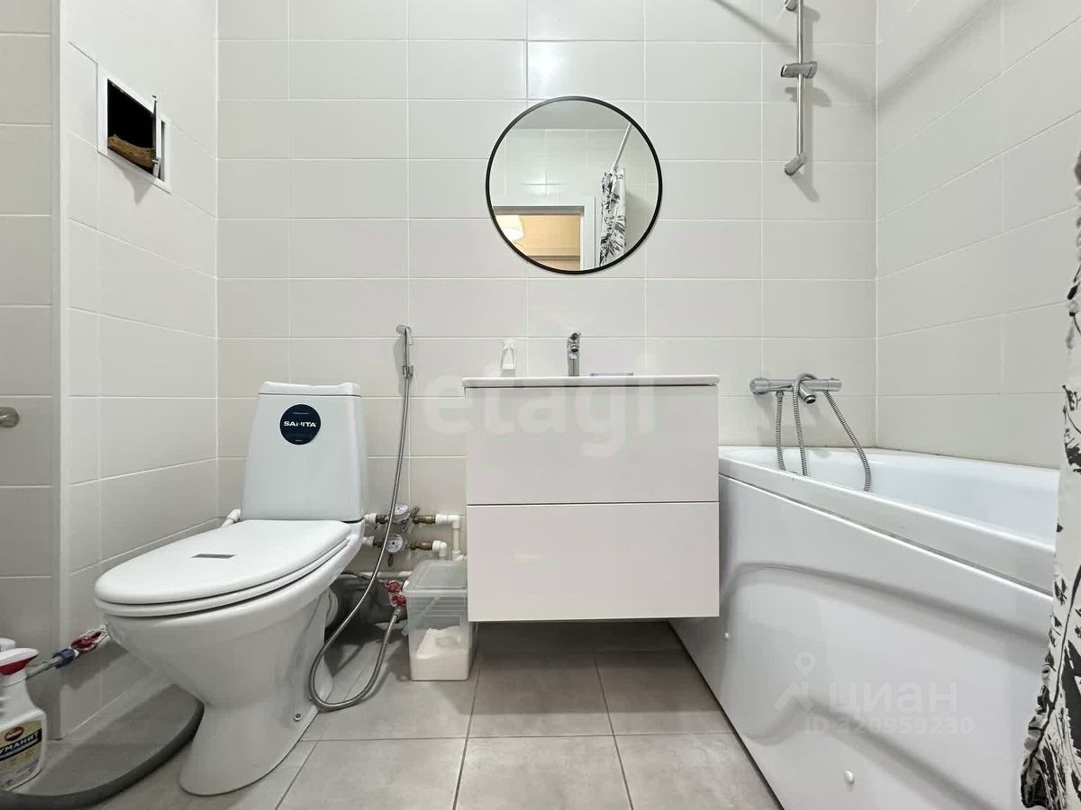 Продажа 1-комн квартиры на вторичном рынке улица Русановская, 28