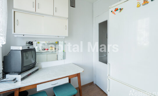 Аренда 2-комн квартиры на вторичном рынке Криворожская улица,  д. 13