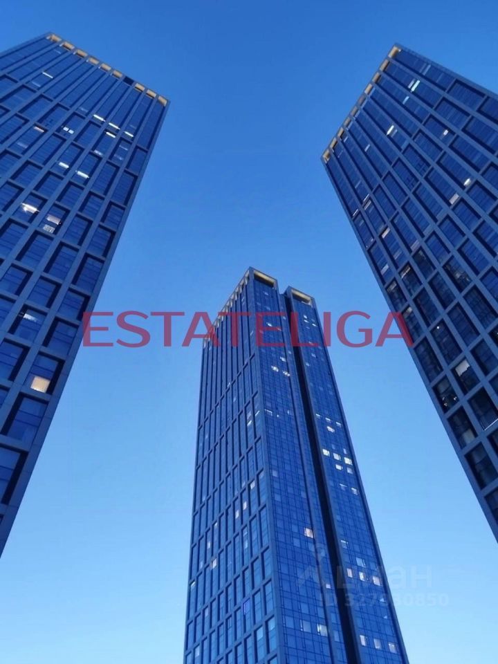 Продажа 3-комн квартиры на вторичном рынке Мичуринский пр-кт,  д. 56