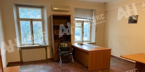 Отдельное здание Покровский бр,  д. 16-18