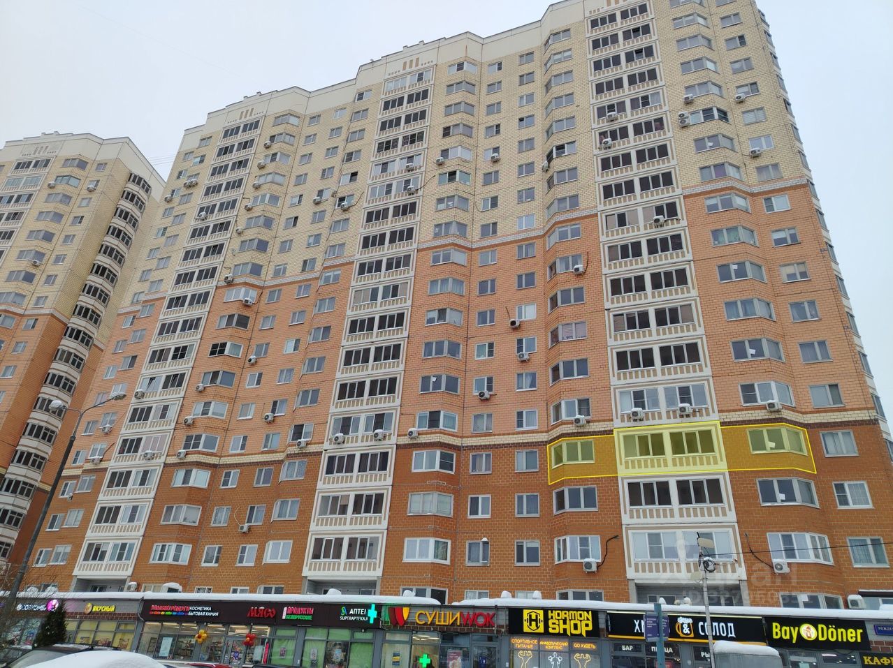 Продажа 3-комн квартиры на вторичном рынке Рождественская улица, 31