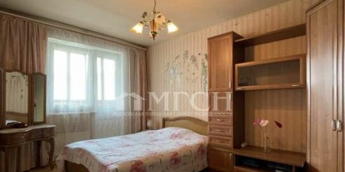 3-комн квартира ул Василия Петушкова,  д. 17