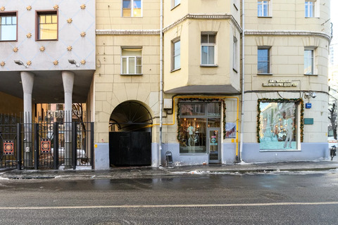 Продажа 5-комн квартиры на вторичном рынке Филипповский пер.,  д. 15/5