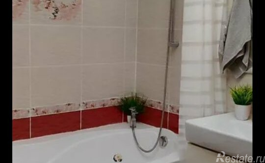 Продажа 2-комн квартиры на вторичном рынке Керамик, Дальняя улица