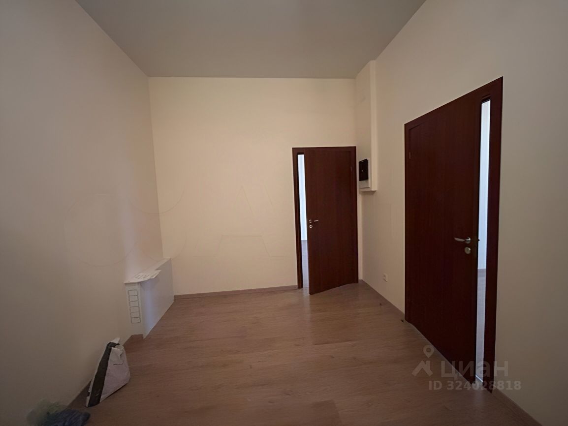 Продажа 2-комн квартиры на вторичном рынке проспект Малый Васильевского острова, 52