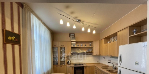 4-комн квартира Щипковский 1-й пер,  д. 17