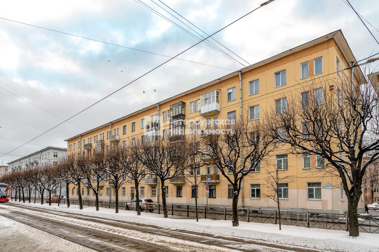 Продажа 2-комн квартиры на вторичном рынке Новочеркасский проспект, 57К1