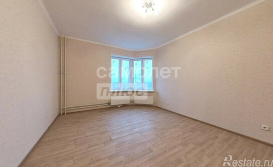 Продажа 2-комн квартиры на вторичном рынке улица Академика Пилюгина