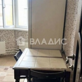 Продажа 2-комн квартиры на вторичном рынке Солнечная улица,  д. 11