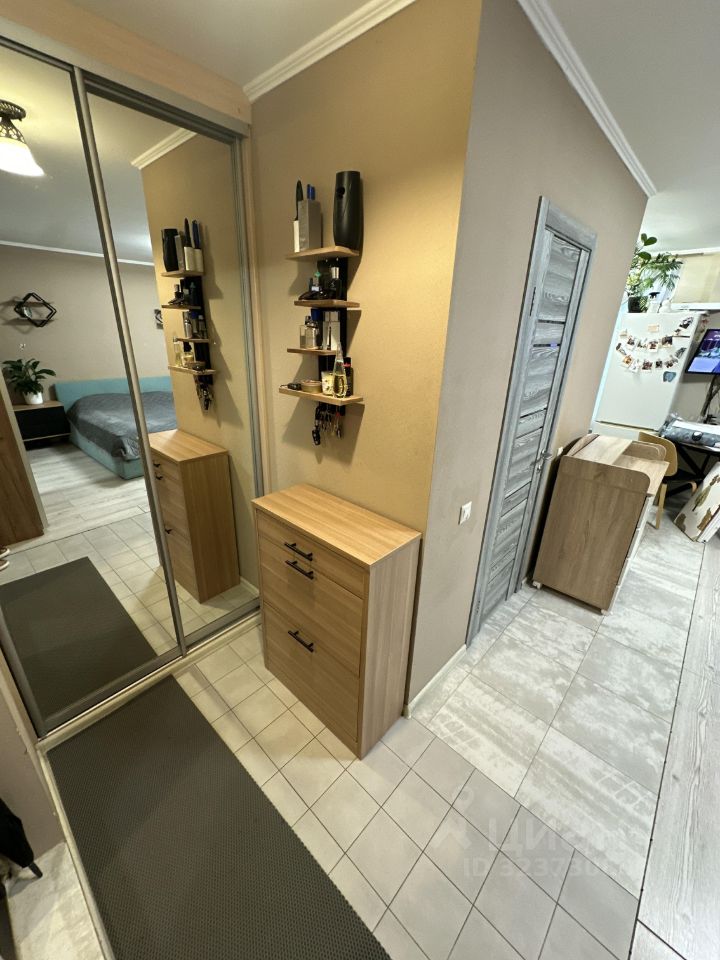 Продажа 1-комн квартиры на вторичном рынке улица Юных Ленинцев, 91К1