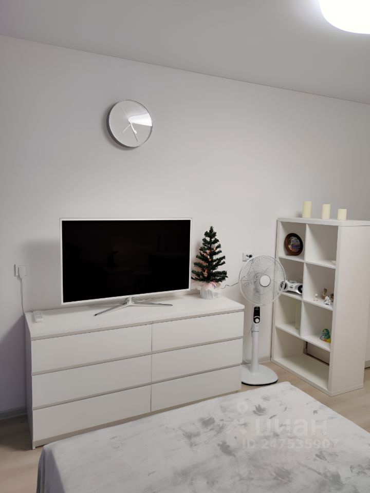 Аренда студии Парашютная улица, 42к2