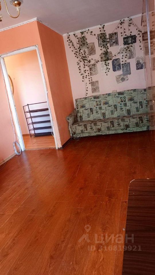 Продажа 1-комн квартиры на вторичном рынке Колпино, Заводской проспект, 42