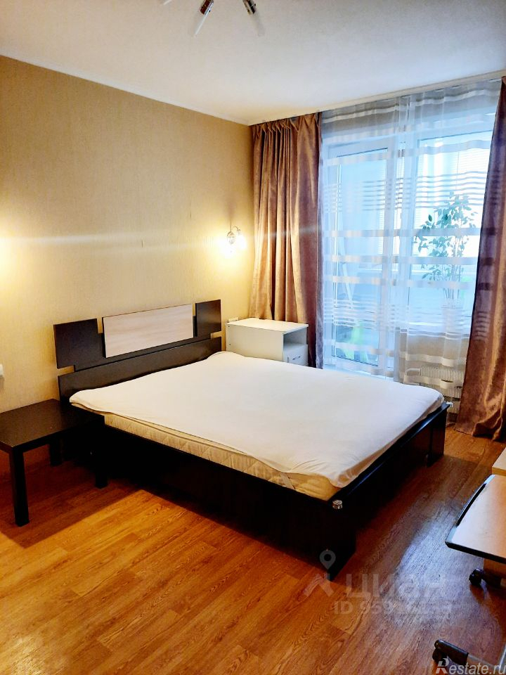 Аренда 1-комн квартиры на вторичном рынке Текстильщиков 11-я ул,  д. 10