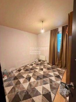 Продажа 4-комн квартиры на вторичном рынке улица Бутлерова, 4