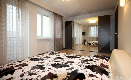 Аренда 2-комн квартиры на вторичном рынке Комсомольский проспект,  д. 9