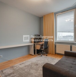 Продажа 3-комн квартиры на вторичном рынке улица Беринга,  д. 1