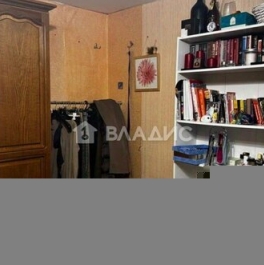 Продажа 2-комн квартиры на вторичном рынке улица Шеногина