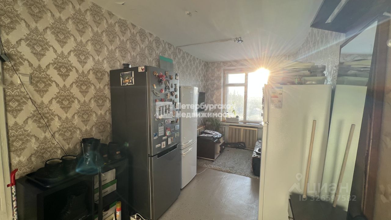 Продажа комнаты Октябрьская набережная, 24К5