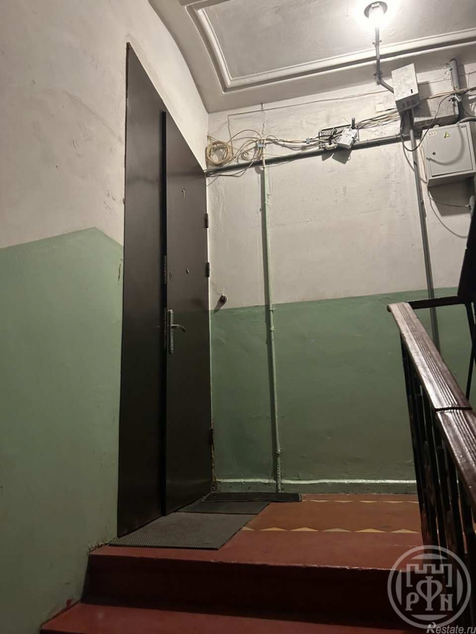 Продажа комнаты Сертолово г., Черная речка мкр,  д. 4