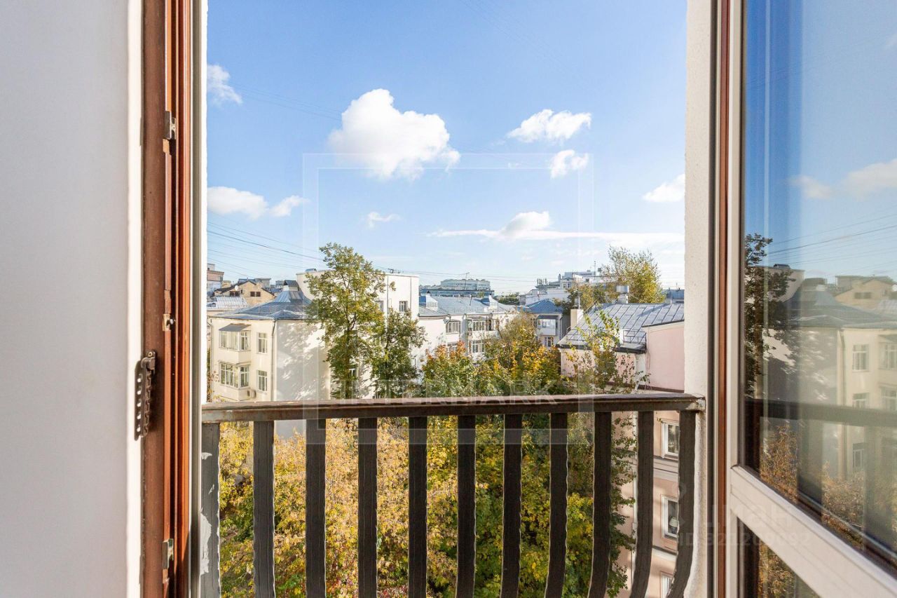 Продажа 3-комн квартиры на вторичном рынке улица Машкова, 6С1