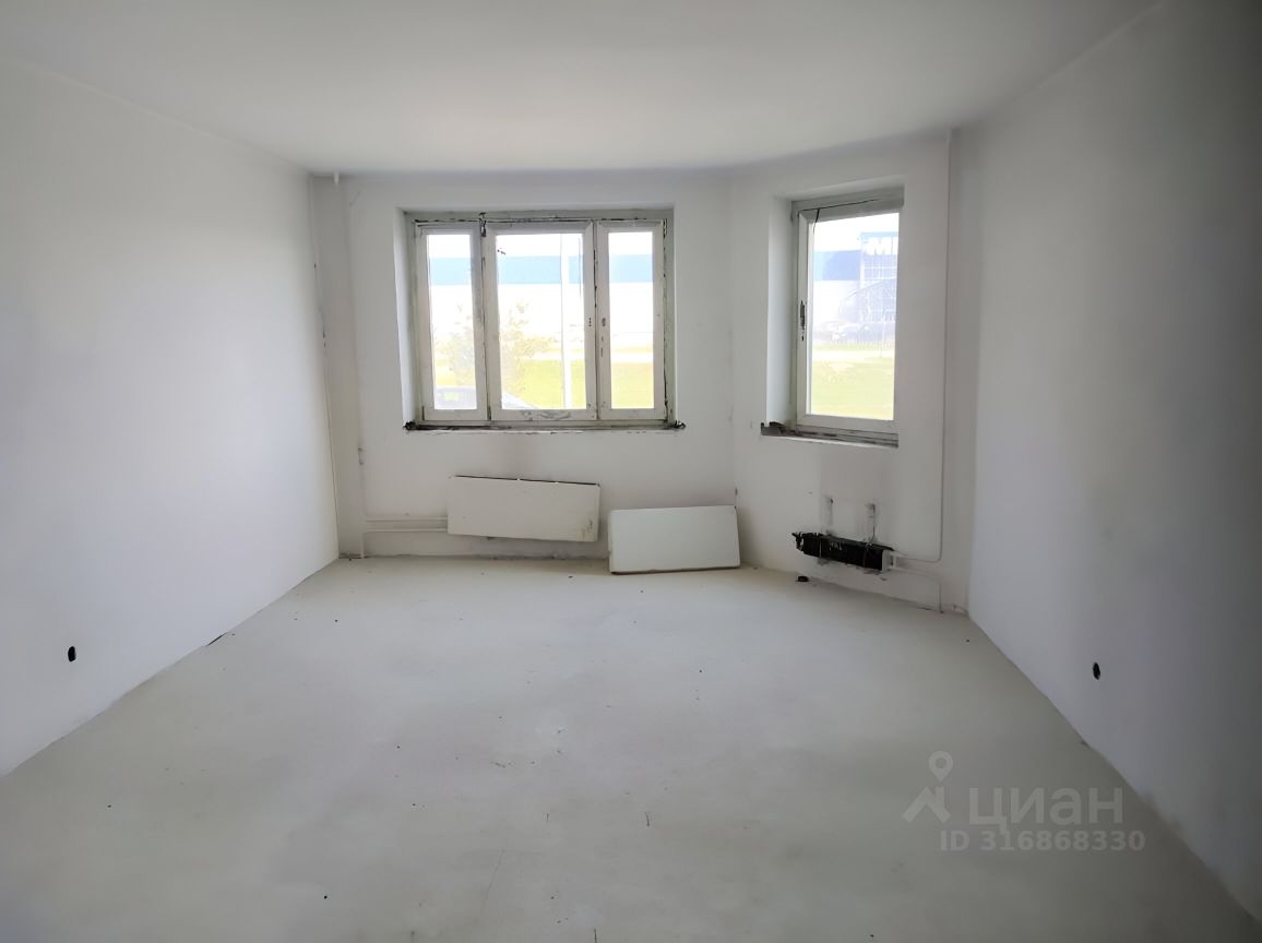 Продажа 3-комн квартиры на вторичном рынке Серпухов, Юбилейная улица, 21