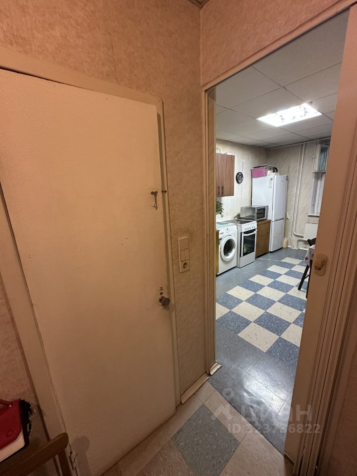 Продажа 1-комн квартиры на вторичном рынке улица Цюрупы, 14