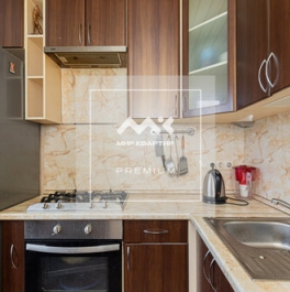 Продажа 2-комн квартиры на вторичном рынке Науки пр-кт,  д. 26