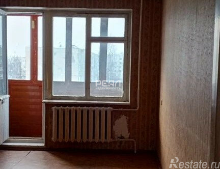 Продажа 3-комн квартиры на вторичном рынке Малое Верево, Школьная улица,  д. 4