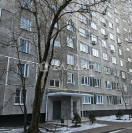 Продажа 3-комн квартиры на вторичном рынке ул Давыдковская,  д. 10,  к. 6