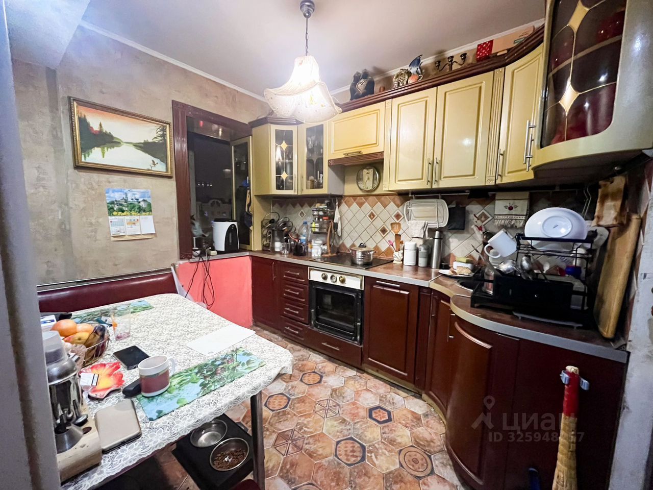 Продажа 2-комн квартиры на вторичном рынке Бутырская улица, 21