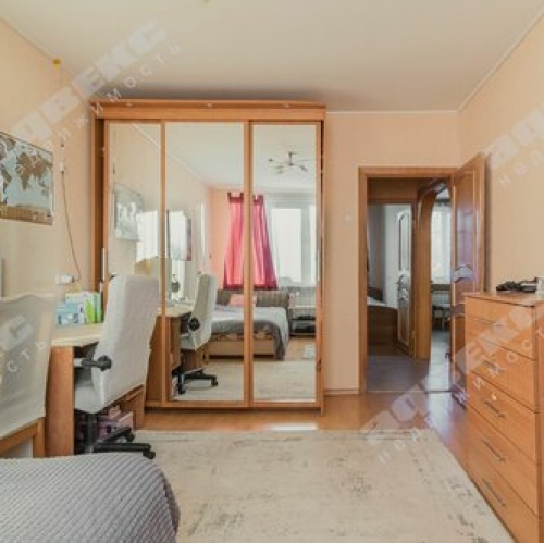 2-комн квартира ул Тельмана,  д. 32,  к. 2