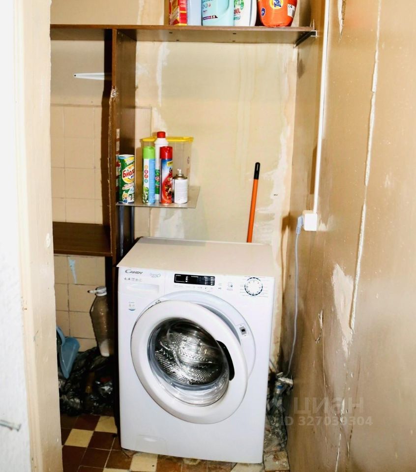 Продажа комнаты улица Подвойского,  д. 46