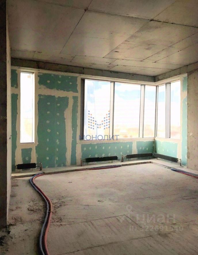 Продажа 3-комн квартиры на вторичном рынке Мосфильмовская улица, 8