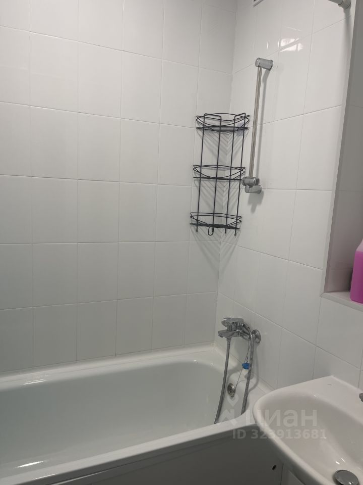 Аренда 2-комн квартиры на вторичном рынке Мирный пгт, улица Академика Северина, 13