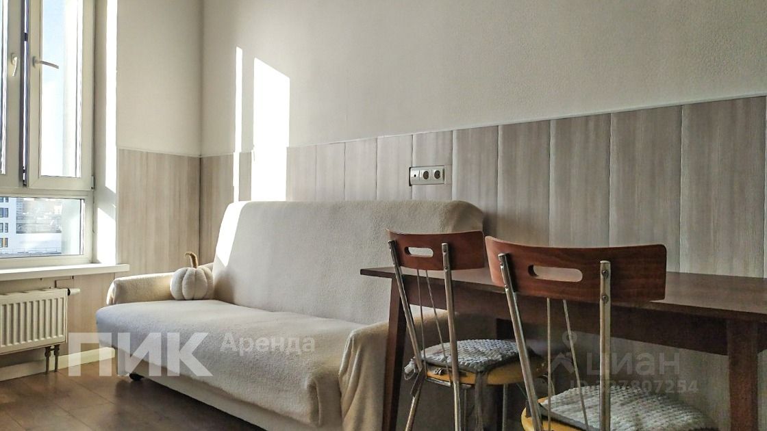 Аренда 1-комн квартиры на вторичном рынке Березовая аллея, 17к2