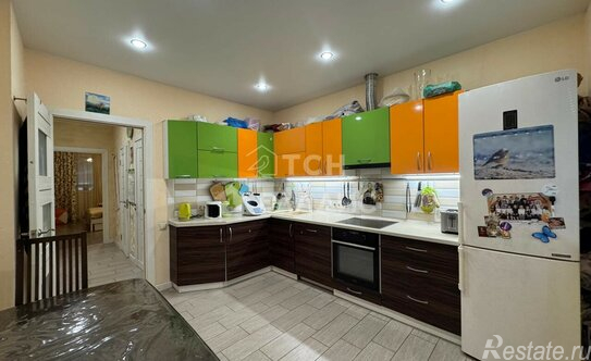 Продажа 2-комн квартиры на вторичном рынке Валентиновка, улица Горького,  д. 79 к7