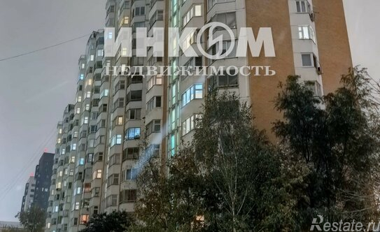 Продажа 2-комн квартиры на вторичном рынке Ангарская улица,  д. 4