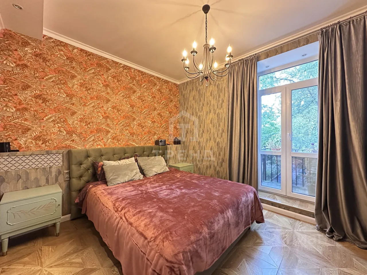 Продажа 2-комн квартиры на вторичном рынке улица Седова, 24К1