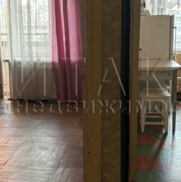 Продажа 1-комн квартиры на вторичном рынке Индустриальный пр-кт,  д. 18