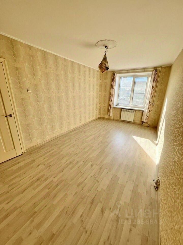 Продажа 2-комн квартиры на вторичном рынке улица Белы Куна, 5