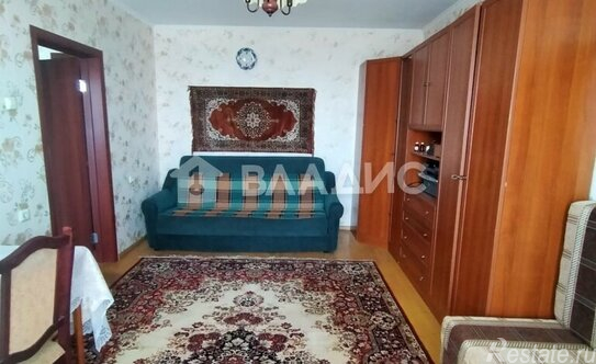 Аренда 1-комн квартиры на вторичном рынке улица Дмитриевского,  д. 23