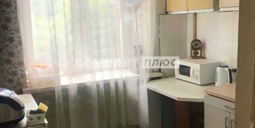 3-комн квартира улица Долгова,  д. 5