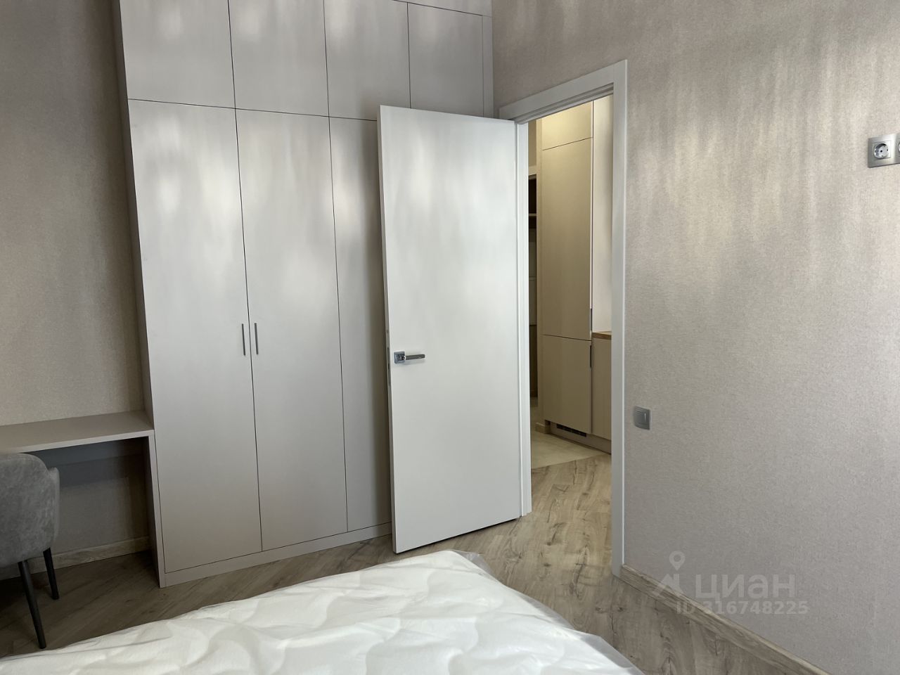 Аренда 2-комн квартиры на вторичном рынке Севастопольский проспект, 22А