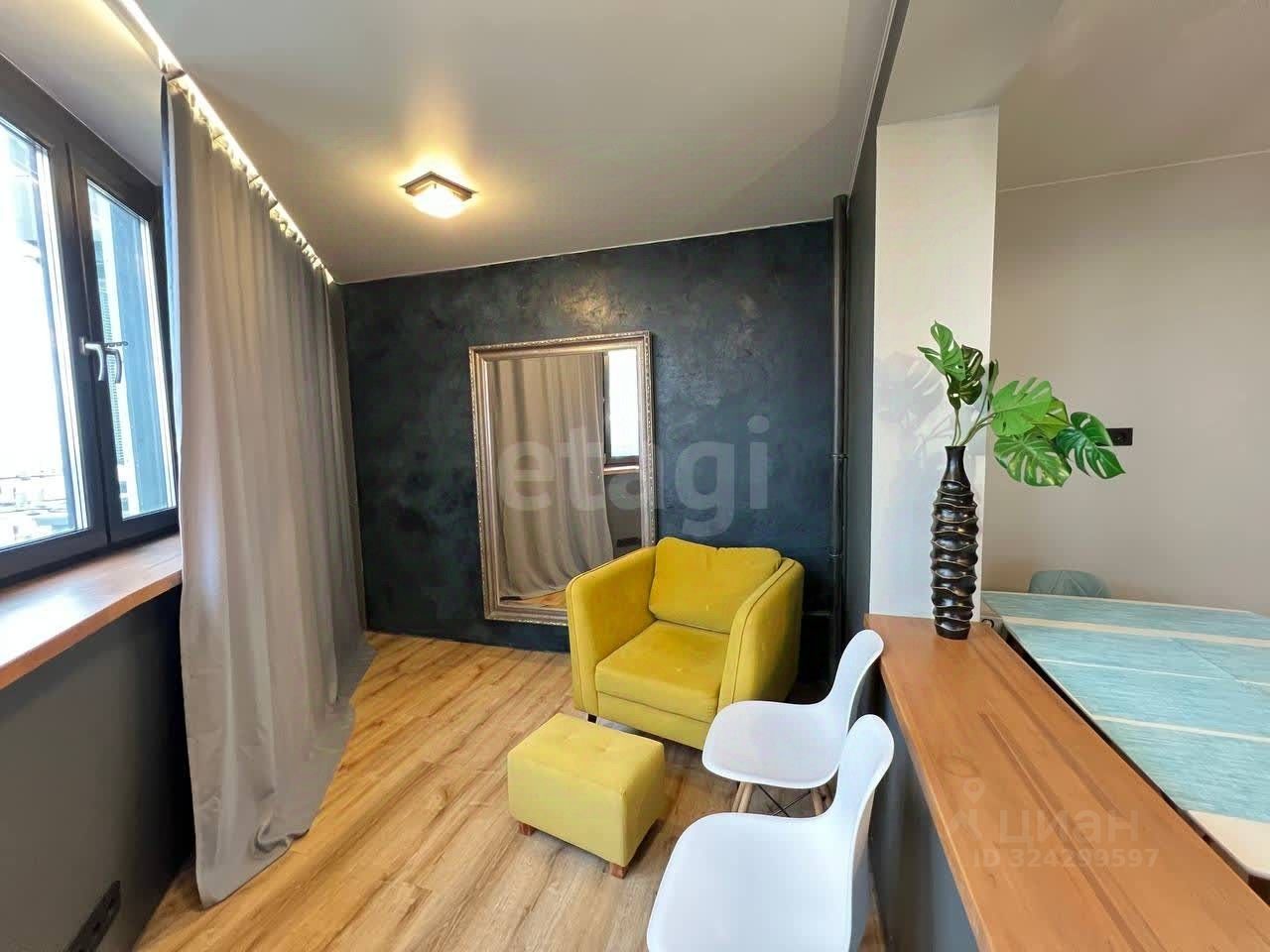 Аренда 2-комн квартиры на вторичном рынке проспект 60-летия Октября, 17