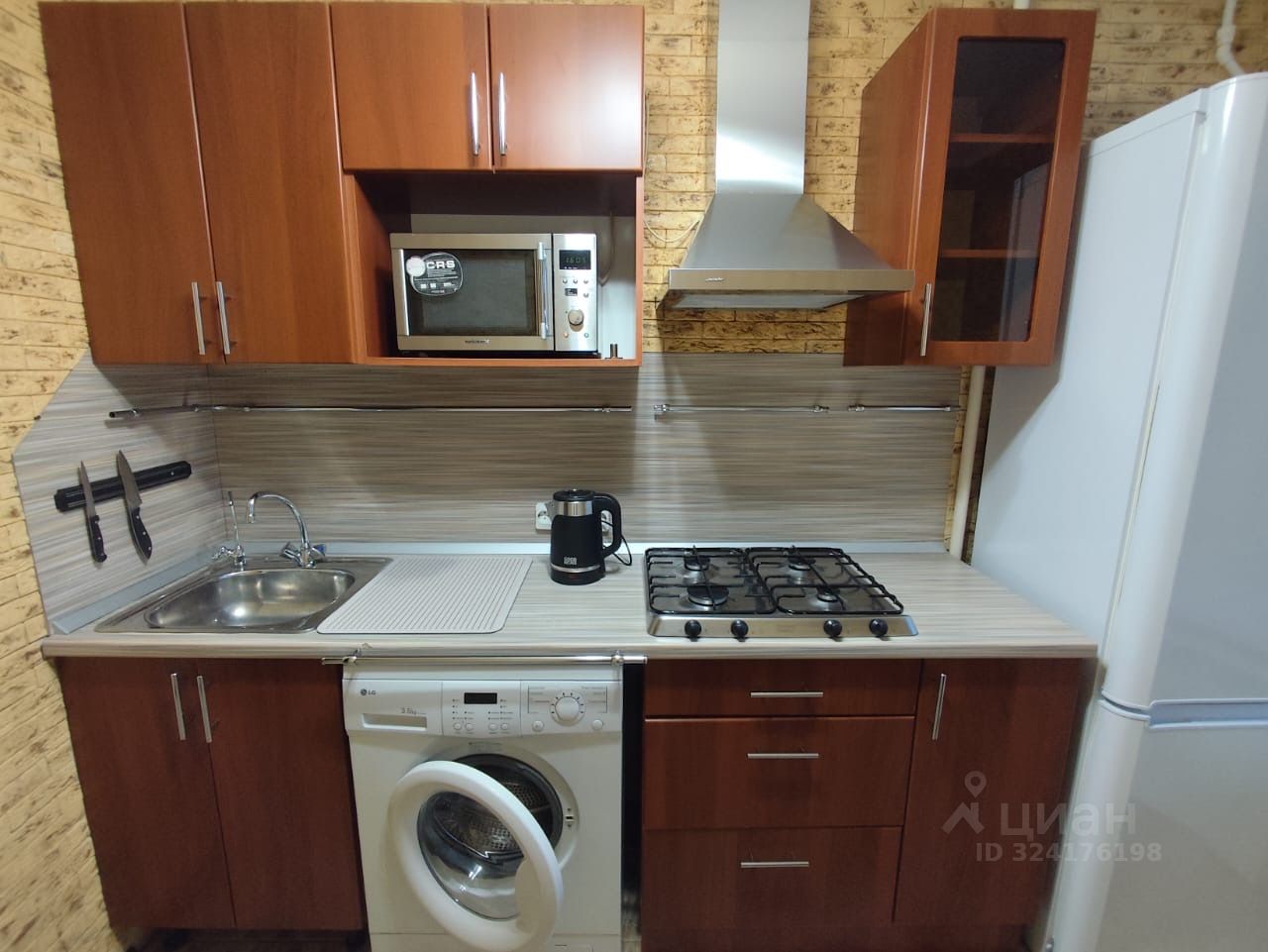 Аренда 1-комн квартиры на вторичном рынке Новоизмайловский проспект, 34К1